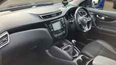 Nissan Qashqai 1.3 DiG-T Acenta Premium 5dr Petrol Hatchback